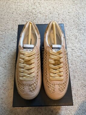 Kenneth Cole Sam Natural Woven Leather Sneakers Women’s Size 5 NIB